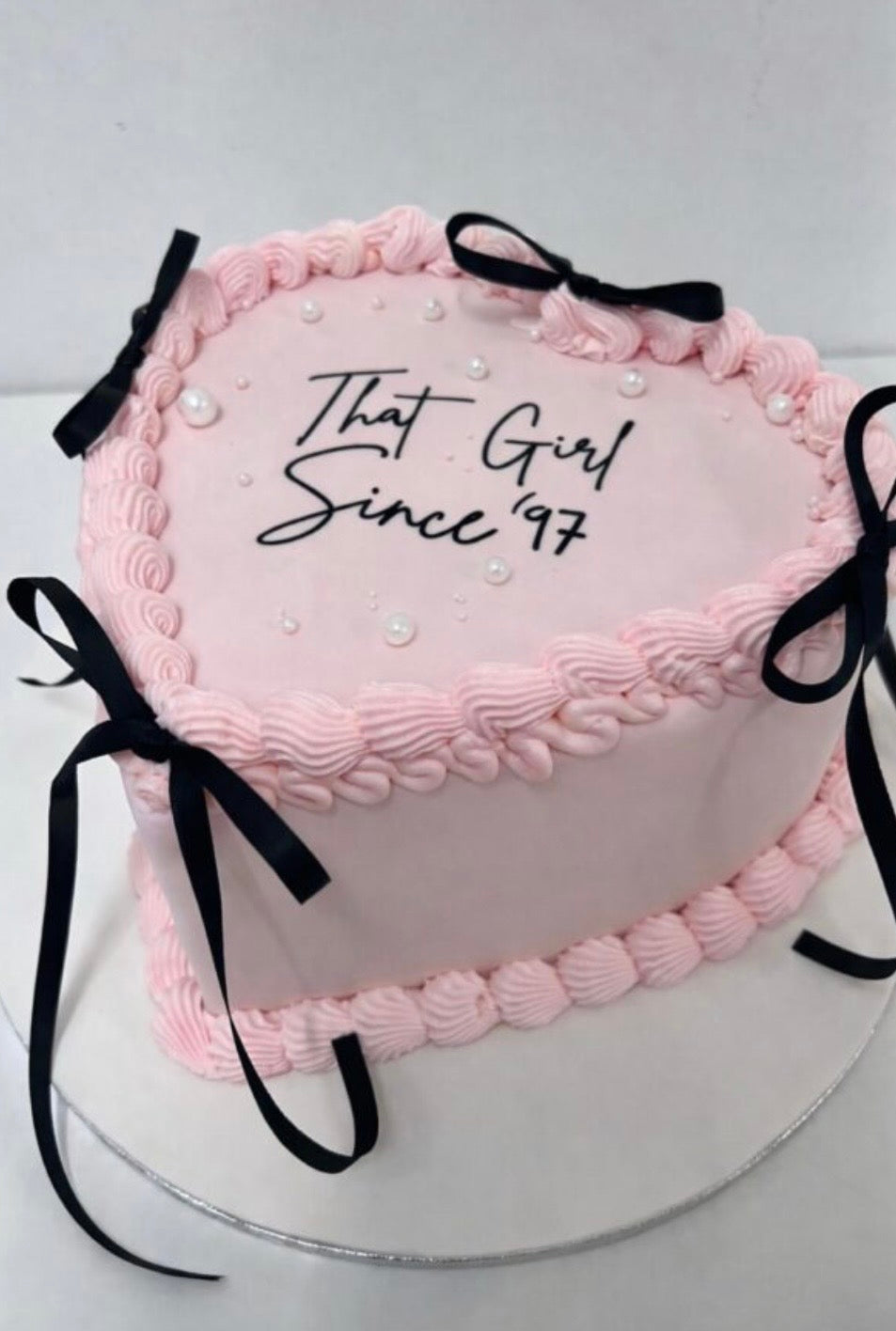 10 inch 2layer heart Cake